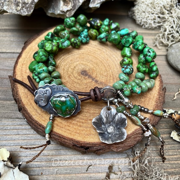 Green Mohave Turquoise Bracelet, Triple strand Genuine Turquoise Nuggets, Turquoise Pyrite button, bohemian leather turquoise bracelet