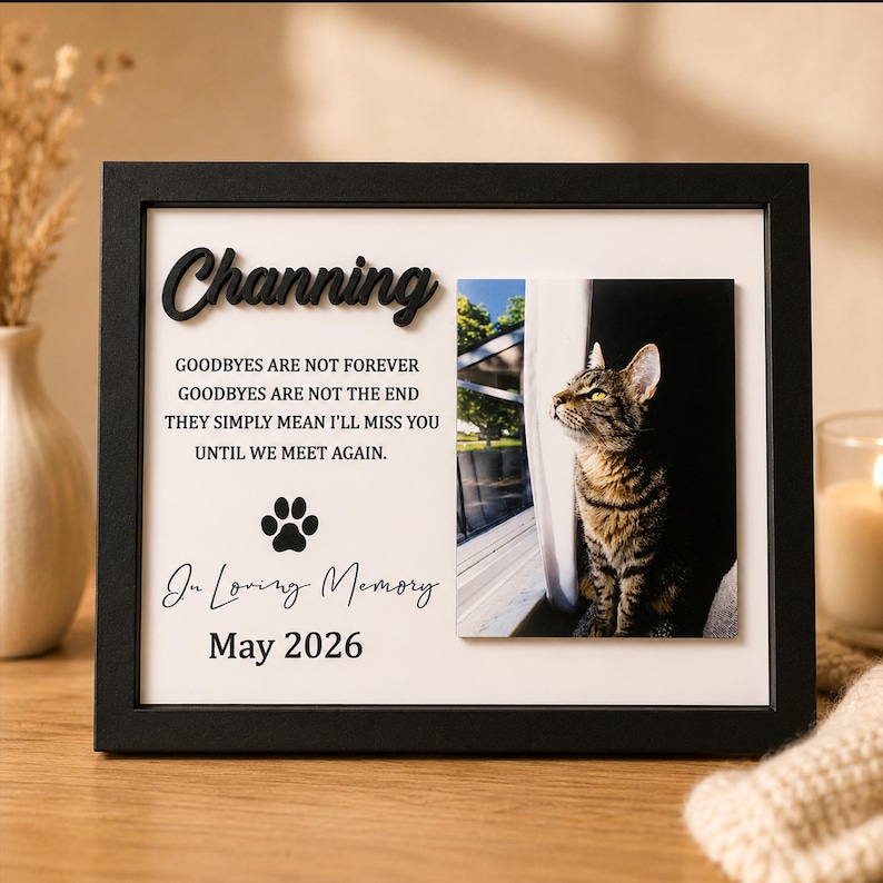 Cat Lover Gift Personalized Wooden Pet Picture Frame, Custom Cat Photo Frame, Pet Memorial Keepsake, Cat Mom Gift, Pet Home Decor