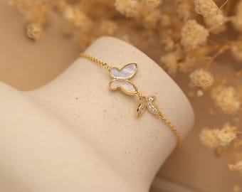 Shell Butterfly Bracelet,Butterfly Bracelet with Diamond,Pearl White Butterfly Bracelet,CZ Jewelry,Christmas Gift,Unique Gift For Her