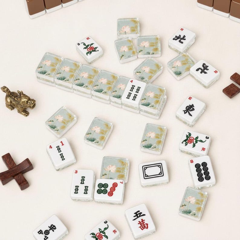 White Lotus Floral Acrylic Mahjong American Set 166 Pcs, 1.4"x1.0"x0.6" Chinoiserie Tiles Set, Luxury Mahjong Gift image 11