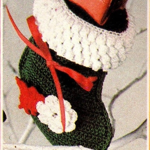 Mini Christmas Stocking Decoration Crochet Pattern (PDF download)