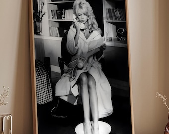 Impresión artística de moda vintage de Brigitte Bardot: póster icónico de fotografía en blanco y negro para la decoración de paredes del hogar y el baño.