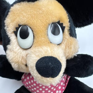Peluche vintage de Minnie Mouse de Walt Disney, 24 cm, suave y hecho en Corea. imagen 5