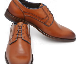 Men's leather shoes, cognac with blue accents – Handcrafted Derby shoes with rubber sole – Elegant for business & weddings