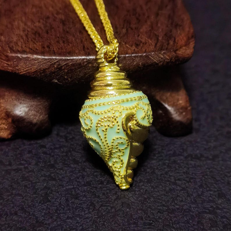Ocean Inspired Conch Shell Necklace: Gold Plated Copper Pendant ...