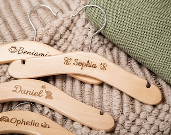 Custom Engraved Wooden Hangers for Kids | Natural Finish | Sizes 9.5"/10.6"/11.8" | Perfect Baby Shower Gift