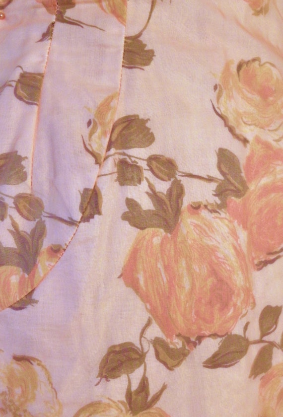 Vintage 50s Peach Floral Wiggle Dress - image 3