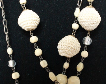 Unique 1950's Creamy off-white Crochet, Bead, Chain necklace