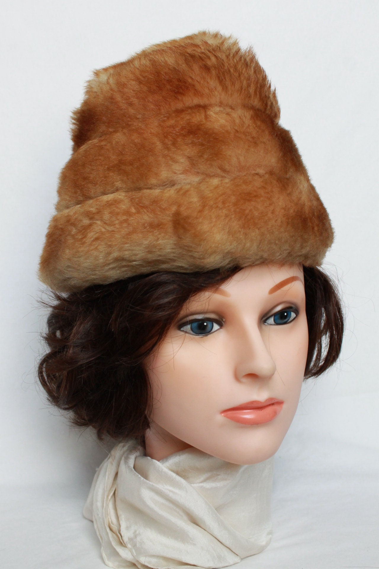 EXCELLENT BROWN BON MOUTON LAMB FUR HAT CAP WOMEN WOMAN SIZE ALL NEW LINING! Estate Faux Fur Hat - Lock & Co. Hatters. Hats for Men  main image 4