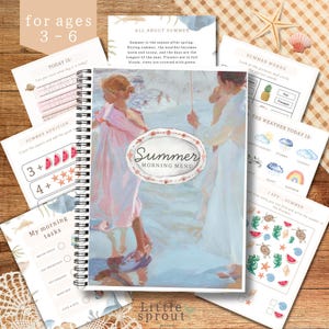Könnte beinhalten: Ein spiralgebundenes Arbeitsheft mit dem Titel Summer Morning Menu und einer Titelillustration von zwei Personen am Strand. Das Set enthält mehrere Arbeitsblätter mit sommerlichen Aufgaben, Zählübungen und Wetterbeobachtungen für Kinder von 3 bis 6 Jahren.