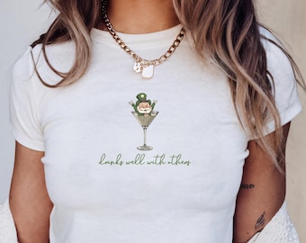 St Patrick's Day Shirt Womens Baby Tee,Leprechaun Martini Cocktail Vintage Illustration St. Patty's Day Baby Tee, Vintage Aesthetic FunnyTee