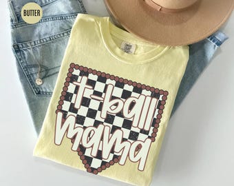 Chemise maman t-ball rétro Comfort Colors, t-shirt maman tball à carreaux, t-shirt maman baseball, chemise maman sport le jour du match, t-shirt maman cadeau de saison