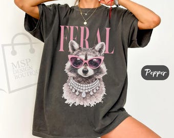 Camiseta Comfort Colors® Feral Raccoon Vogue, Camiseta retro de mapache, Camiseta de mapache para niñas, Camiseta para amantes de los mapaches para mujeres, Conjunto con ambiente veraniego