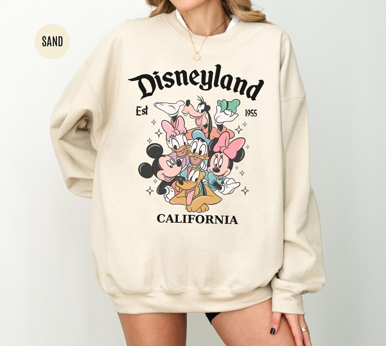 Retro Disneyland Mickey and Friends Sweatshirt, Disneyland Est 1955 Graphic Tee, Vintage Disney Vacation Shirt, Disney Characters Shirt Gift Bild 2