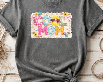 Imagem PNG de uma mãe descolada, com um lindo desenho floral em patchwork, perfeita para o Dia das Mães em estilo retrô.