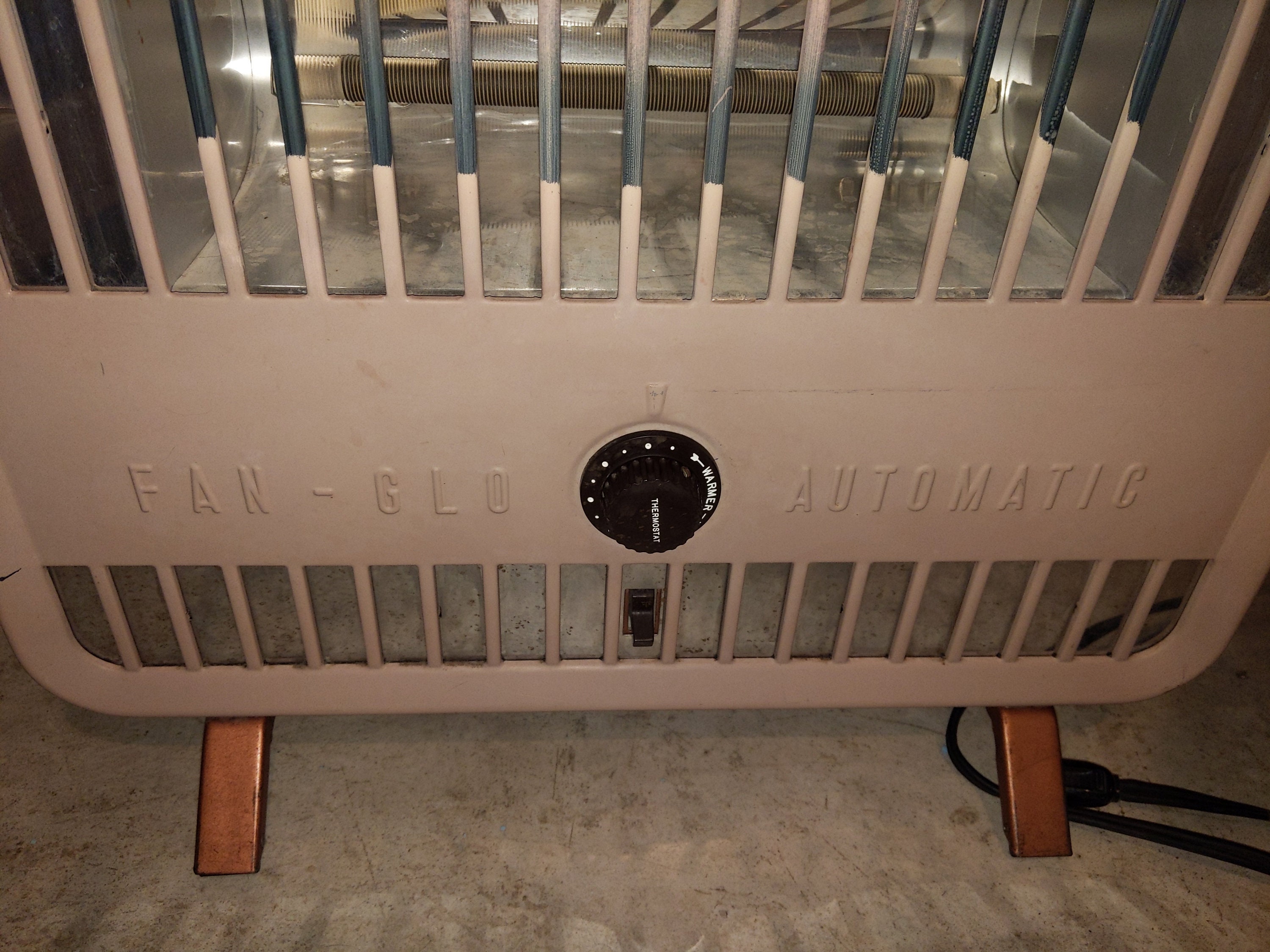 RARE Retro MCM TV Shaped Heater Heetaire Fan-glo Automatic RARE Retro MCM TV Shaped Heater Heetaire Fan-glo Automatic
