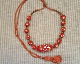 Collar deslizante con cuentas de espejo rojas vintage de los años 60 para gargantilla, Joyería única de danza del vientre marroquí india bohemia, Hippie Chic antiguo