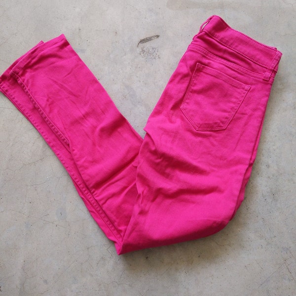 Arizona Skinny Jeans Hot Pink size 3 GORGEOUS Color Stretch