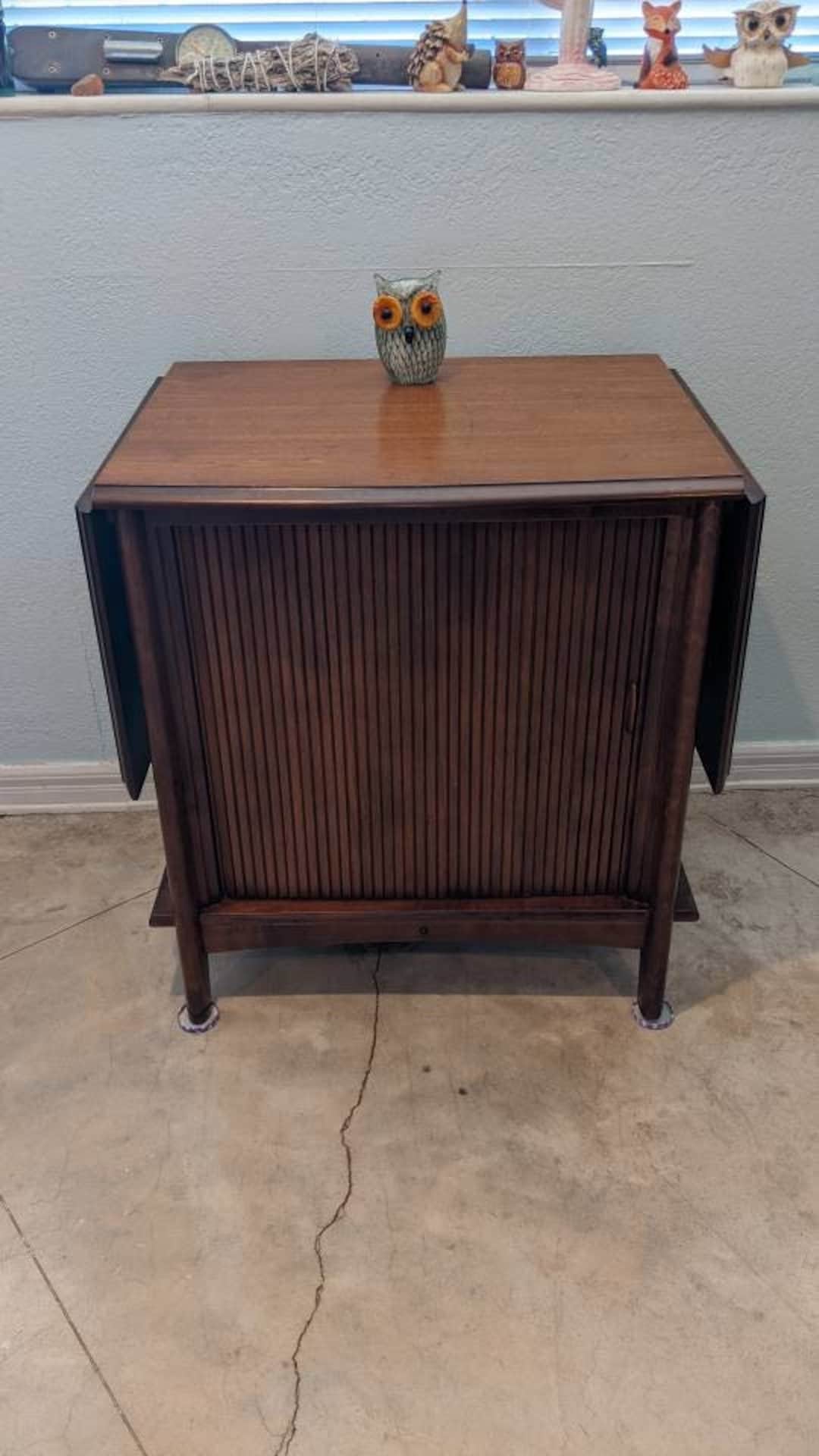 MCM Tambour Folding Leaf Stereo Console Record Player Cabinet Mid
