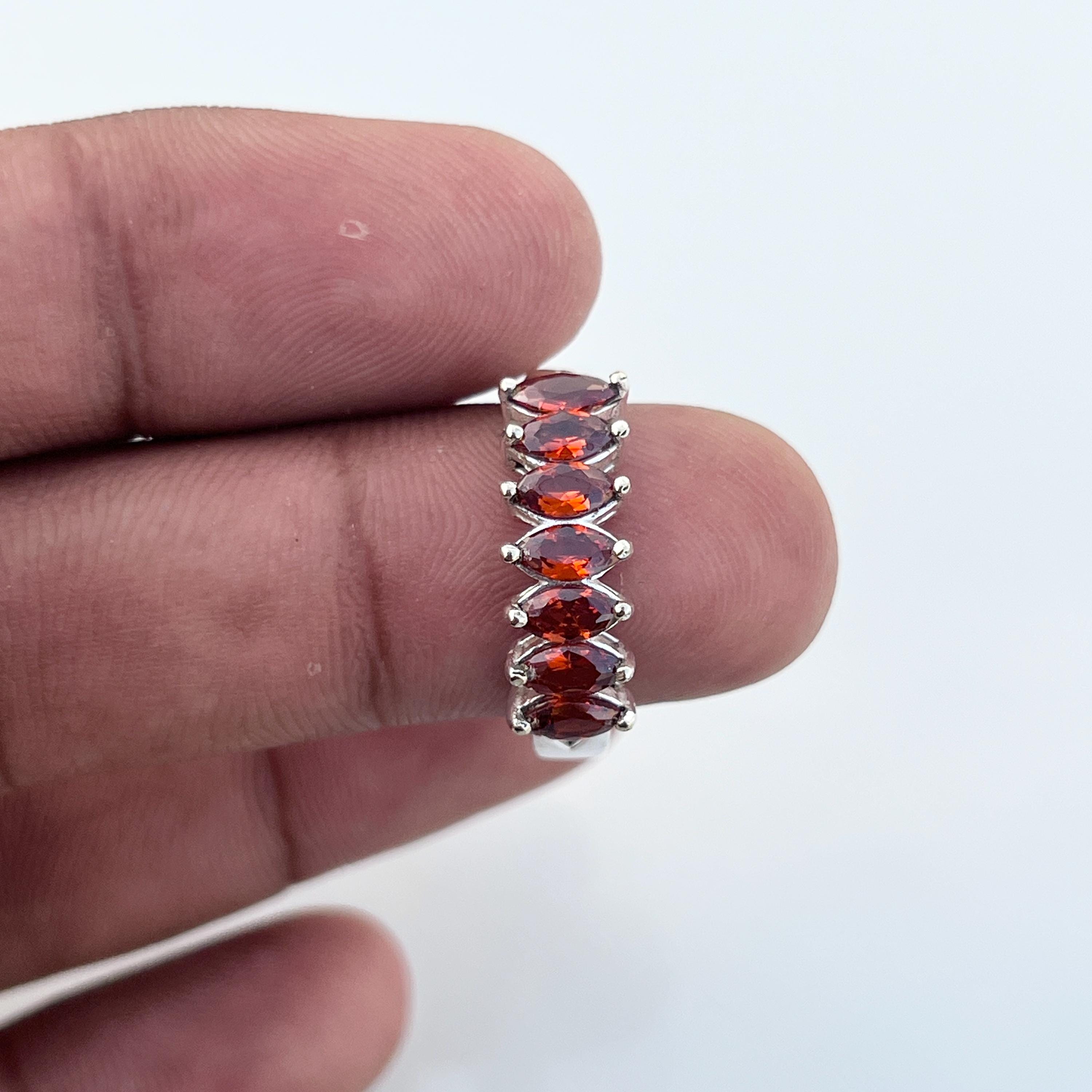 Anello in vero argento sterling Anello con granato naturale