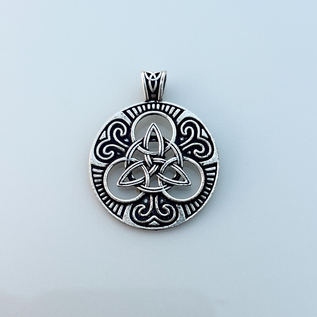 925 Sterling Silver Celtic Knot Pendant, Triquetra Trinity Knot ...