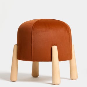 Handgefertigter Minimalist Pouf Ottomane im skandinavischen Stil - Wohnzimmer, Schlafzimmer und Eingangsbereich Pouf Modelle