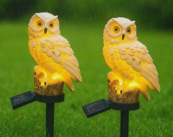 Resin Owl Solar Garden Light – Rustic Animal Decor