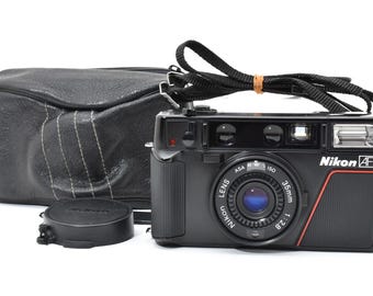 Near MINT w/case Nikon L35 AF ISO400 Pikaichi 35mm F2.8 Film Camera From JAPAN