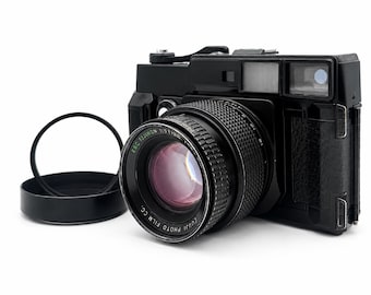 Fujica GW690 Professional 6×9 Medium Format Film Camera with Lens Hood [Near Mint-] Tested From Japan