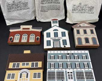 Lote de 5 huchas de policía firmadas de la serie V de The Cat's Meow Village de 1987