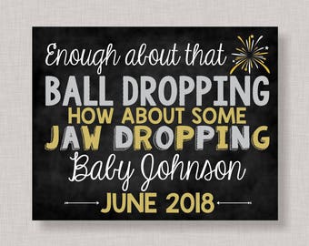 New Years Pregnancy Announcement Sign, New Years Pregnancy Announcement Poster, Pregnancy Announcement Chalkboard,New Years Pregnancy Reveal