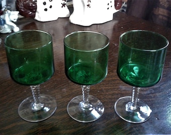 THREE green glasses, set of 3 green glasses, free shipping in Canada and the United States