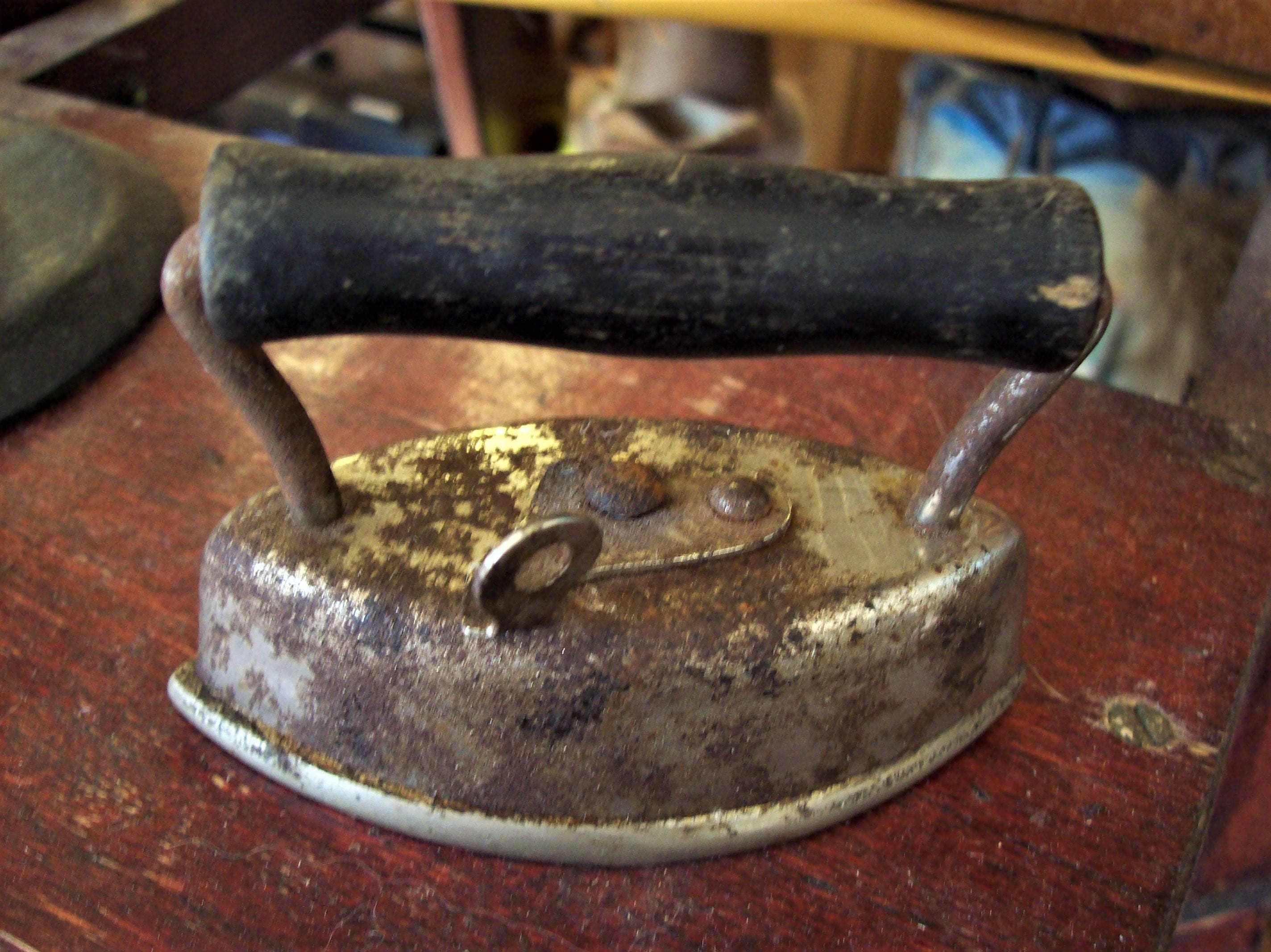 Sad Iron Miniature Flat Iron Childs Iron Dover 602 Free Etsy Canada