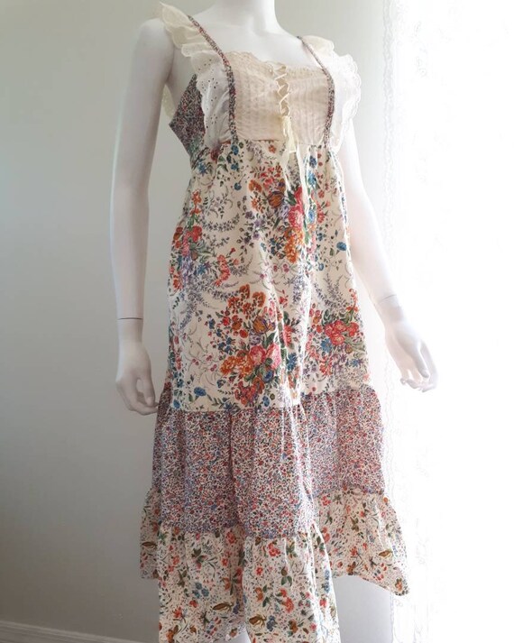 Vintage Prairie Flower Calico Boho Ruffle Dress