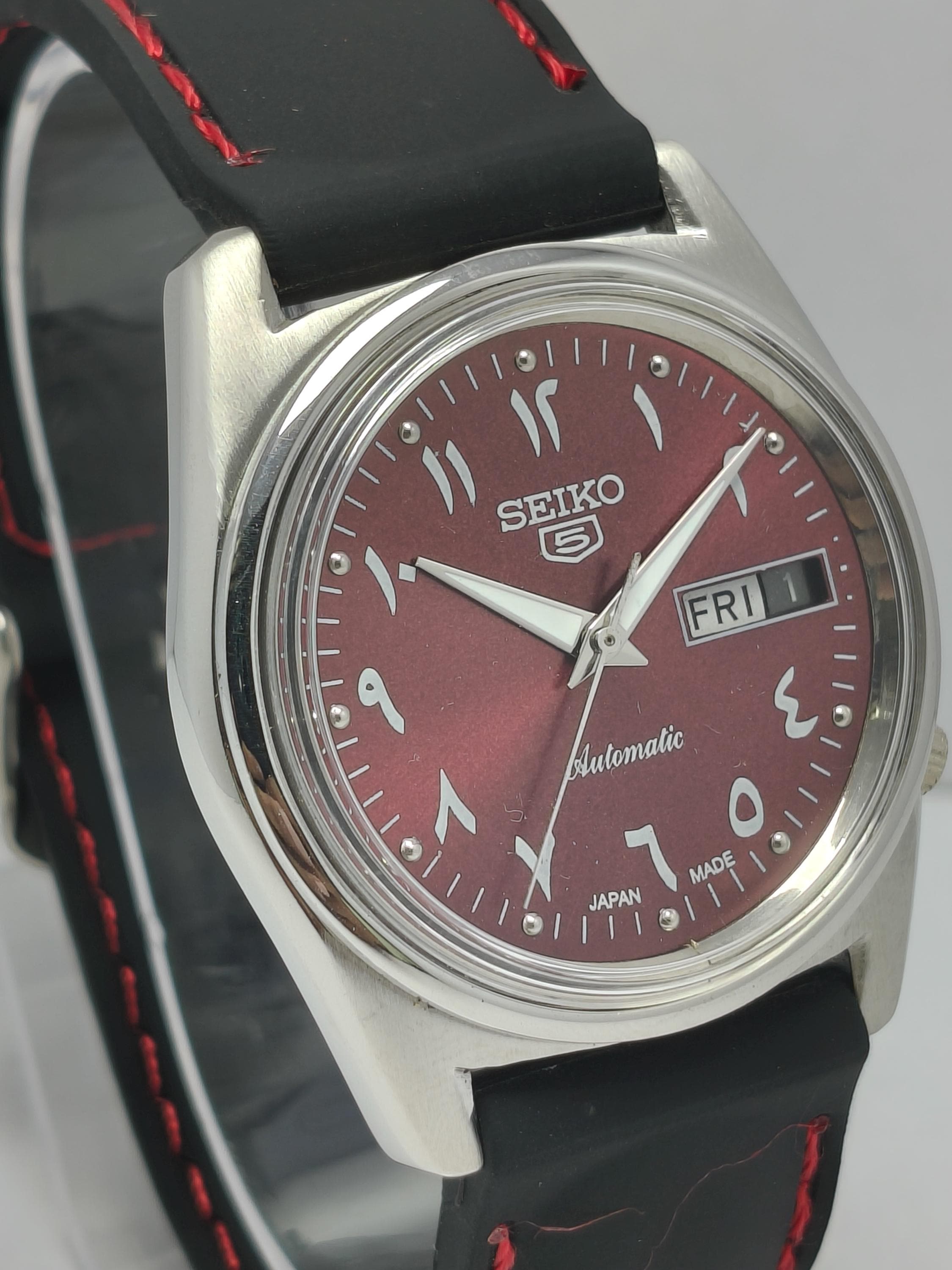 ビンテージ 腕時計セット SEIKO5 RADO ORIENT等 ジャンク品 il_fullxfull.7394541701_iig7.jpg
