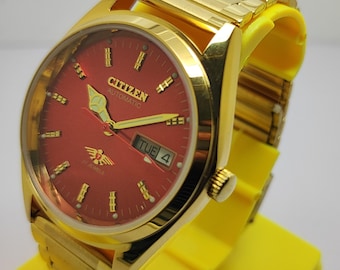 Vintage Seiko Gold Plated 2320 678A Red Dial Lady Quartz Watch