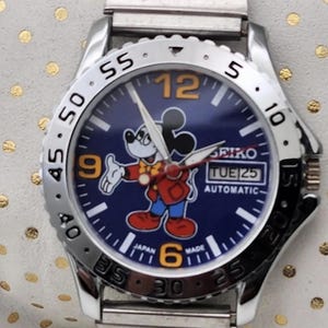 Seiko Mickey Mouse Watch - Etsy display picture 2