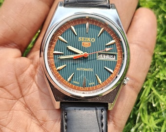 Automatik Seiko 5 Vintage Armbanduhr: Grünes Ziffernblatt, Original Armband Uhr