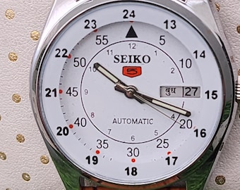 Reloj de pulsera automático Seiko 5 vintage renovado con esfera blanca, 36 mm, fabricado en Japón.