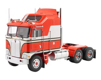 Gegoten Kenworth K100 Aerodyne-tractormodel uit 1976, Road Kings: 1:18