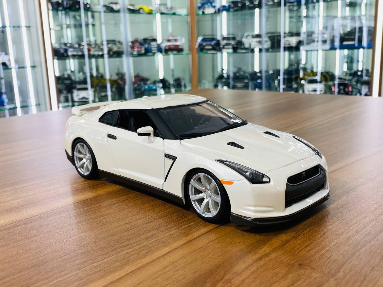 2009 Nissan Gtr R35 - Etsy