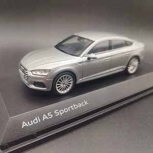 Audi A7 Sportback 1:43 Miniature Spark White - Etsy