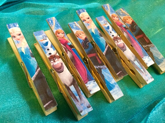 Frozen Party Favors - Clothespin Magnets - Set of 8, Treat Bag Clips, Favor Bags, Elsa, Anna - Frozen Birthday Banner Il_570xn