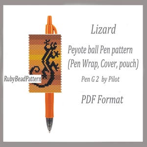 Puede incluir: Un bolígrafo naranja Pilot G2 con un diseño de lagarto de cuentas. La envoltura presenta una silueta de lagarto negro sobre un fondo degradado de naranja y amarillo. El texto en la imagen dice "Lizard Peyote ball Pen pattern (Pen Wrap, Cover, pouch) PDF Format."