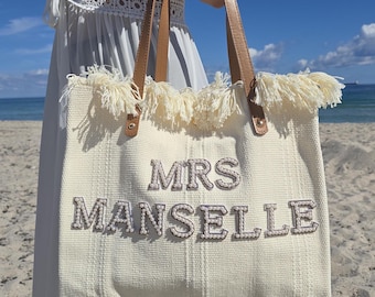 Custom Bride Tote Bag: Bridal Shower Gift, Custom Mrs Pearl Letter
