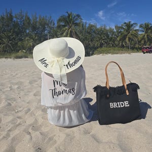 Bolsa de mano personalizada para novia: regalo para despedida de soltera, letra personalizada de la Sra. Pearl imagen 16