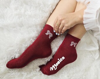 Custom Bridesmaids Bow Socks: Personalized Bridal Party Gift