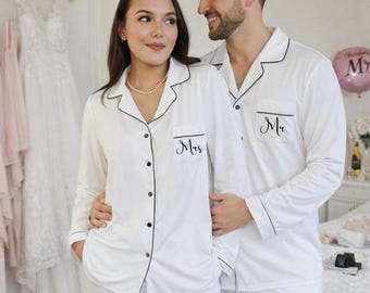 Personalized Mr and Mrs Sleepwear, Anniversary Wedding Gift