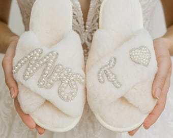 Custom Mrs Fluffy Slippers: Bridal Party Pearl White Cross Slippers