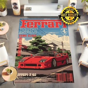 Puede incluir: Una alfombra roja Ferrari F40 con el texto "Ferrari 1987 COME CLOSE". La alfombra presenta una ilustración del coche en una carretera con un fondo de estilo japonés. La alfombra también tiene el logotipo de Ferrari y el texto "V8".